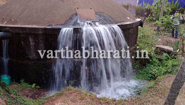 ಬರ ಪೀಡಿತ ತಾಲೂಕಿನಲ್ಲಿ ಪೋಲಾಗುತ್ತಿದೆ ಕುಡಿಯುವ ನೀರು !